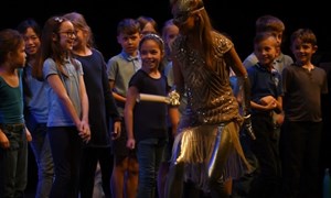 Carreghofa School get up close with Soprano Lucy Knight